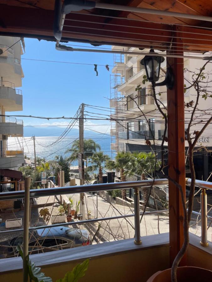 Modern Beachfront Apartments Sarandë エクステリア 写真