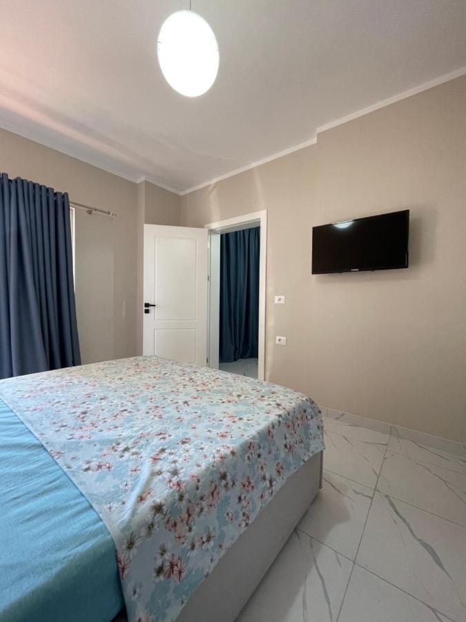 Modern Beachfront Apartments Sarandë エクステリア 写真
