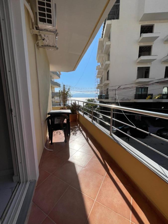 Modern Beachfront Apartments Sarandë エクステリア 写真