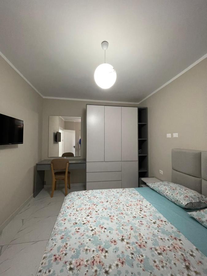 Modern Beachfront Apartments Sarandë エクステリア 写真